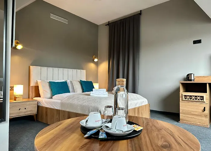 Hotel George 4*